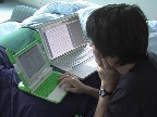 paula tries the XO laptop